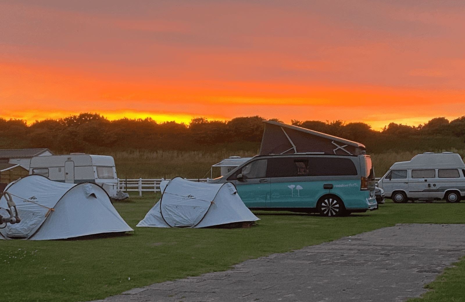 Camping Den Haag Strand direkt hinter den Dünen