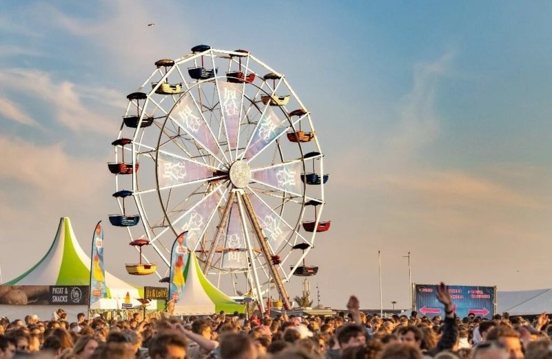 Strandopening in Hoek van Holland